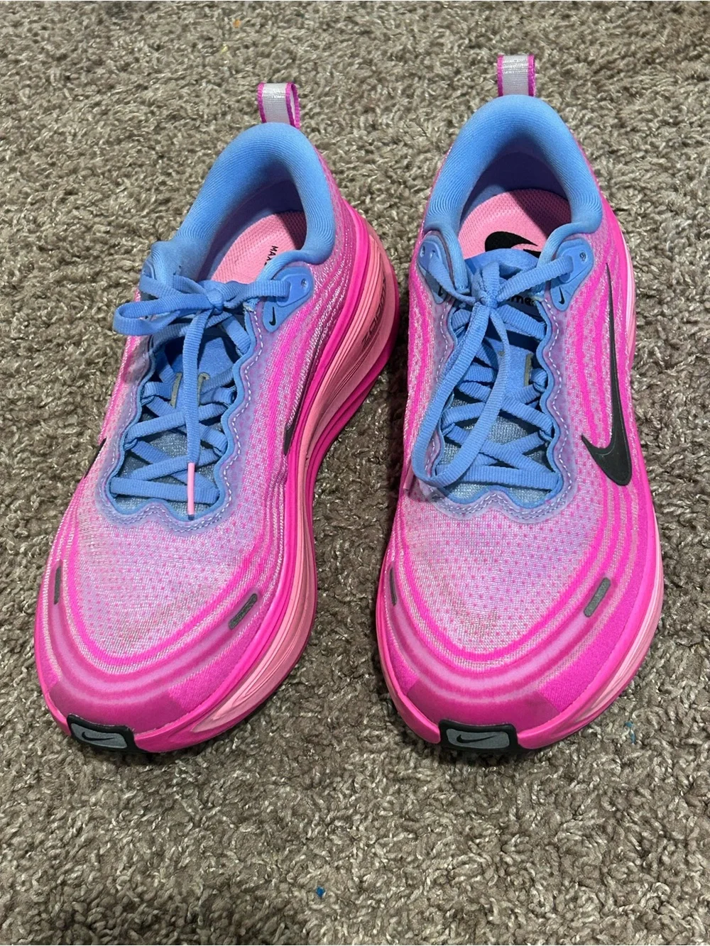 Nike Vomero Plus Road Running Shoes Women’s in Royal Fire Pink , size 10